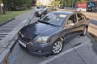 Седан Toyota Avensis 2007 в Дніпрі