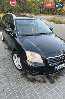 Універсал Toyota Avensis 2005 в Славуті