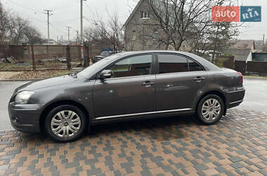 Седан Toyota Avensis 2007 в Новомосковську