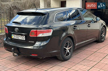 Універсал Toyota Avensis 2008 в Києві