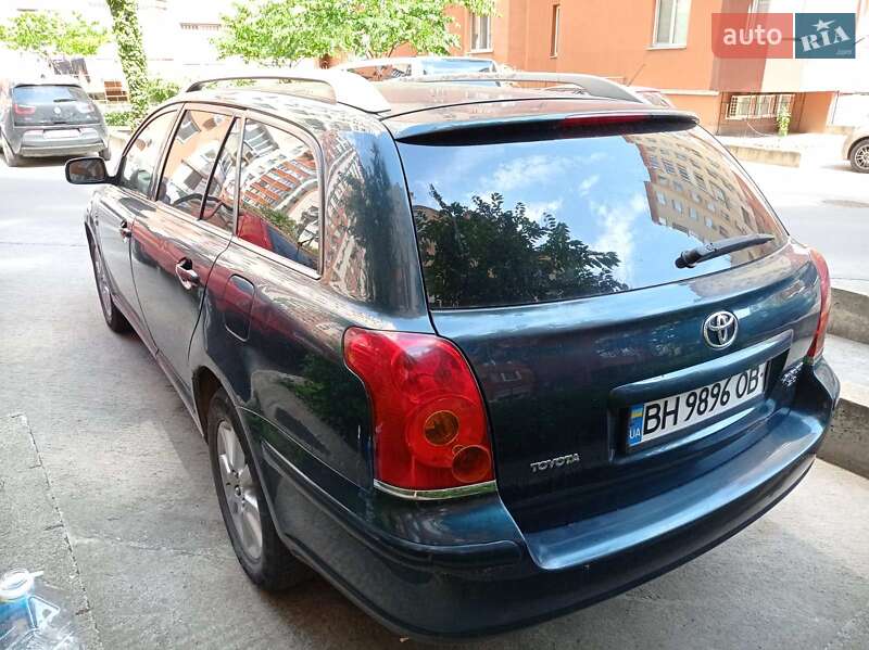 Универсал Toyota Avensis 2003 в Одессе