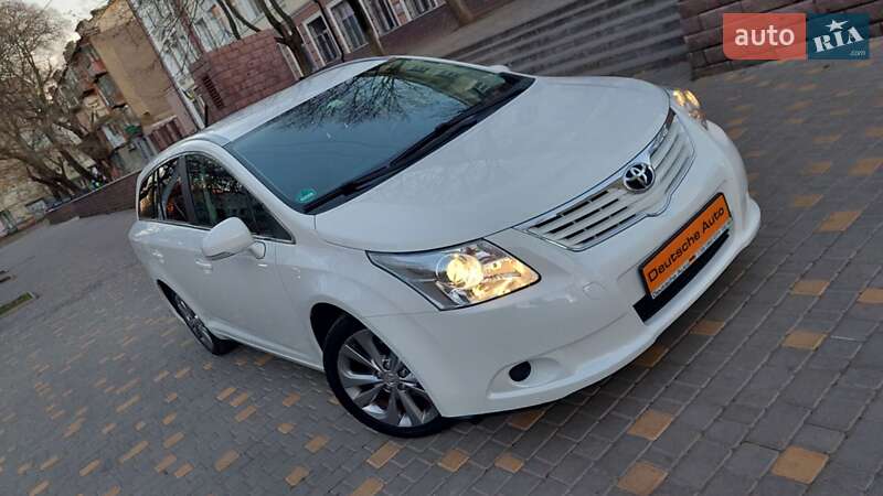 Универсал Toyota Avensis 2010 в Одессе