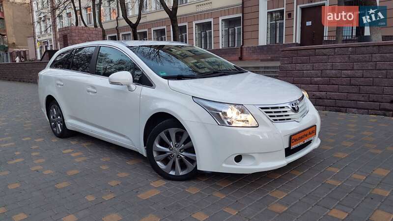 Универсал Toyota Avensis 2010 в Одессе