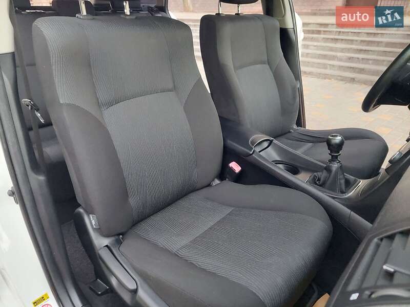 Универсал Toyota Avensis 2010 в Одессе