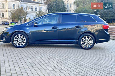 Универсал Toyota Avensis 2012 в Одессе