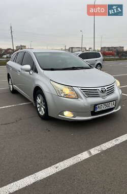 Універсал Toyota Avensis 2010 в Виноградові