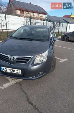 Универсал Toyota Avensis 2009 в Ужгороде