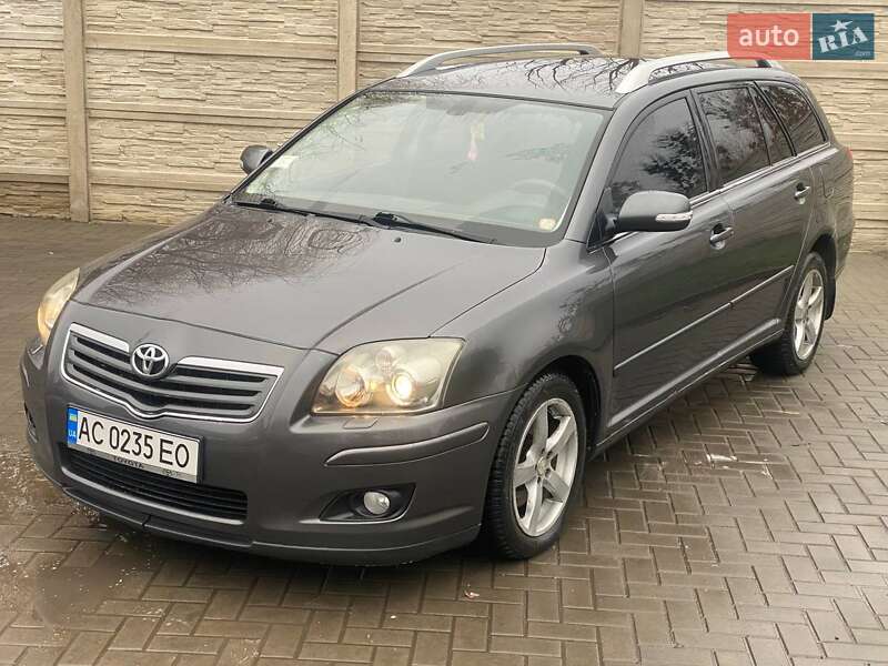 Універсал Toyota Avensis 2007 в Рожище