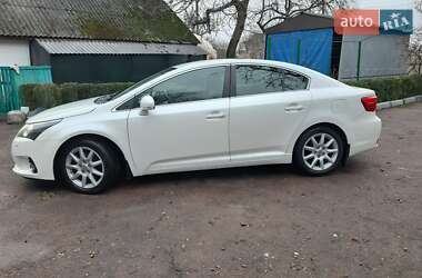 Седан Toyota Avensis 2013 в Житомирі