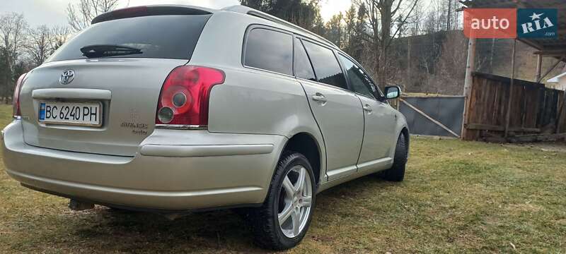 Универсал Toyota Avensis 2006 в Сколе