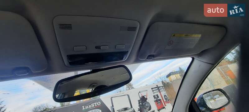 Универсал Toyota Avensis 2006 в Львове фото 10 Универсал Toyota Avensis 2006 в Львове