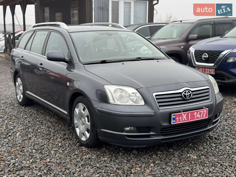 Універсал Toyota Avensis 2005 в Вінниці