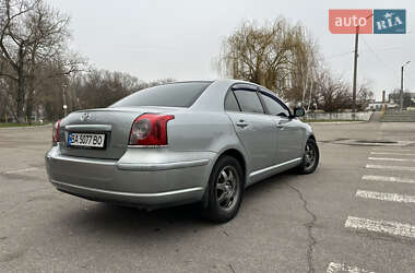 Седан Toyota Avensis 2008 в Олександрії