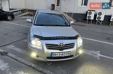 Седан Toyota Avensis 2006 в Одесі