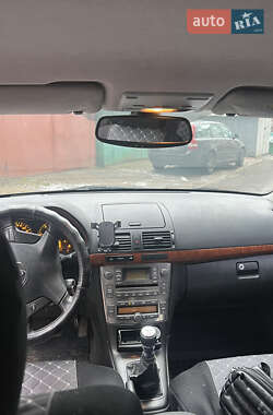 Седан Toyota Avensis 2006 в 