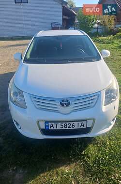 Універсал Toyota Avensis 2010 в Перегінське