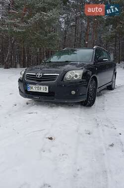 Універсал Toyota Avensis 2008 в Рокитному