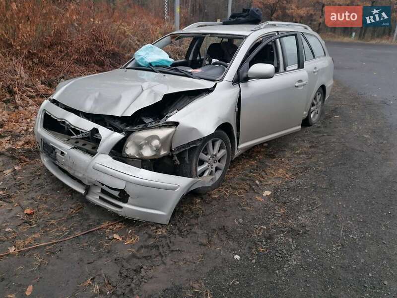 Универсал Toyota Avensis 2003 в Ирпене