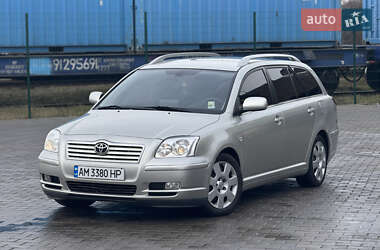 Универсал Toyota Avensis 2005 в Звягеле