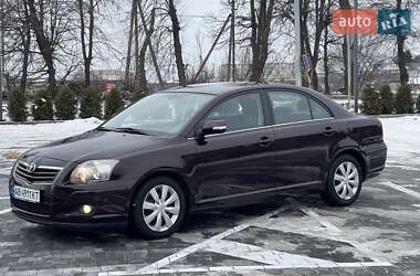 Седан Toyota Avensis 2008 в Виннице