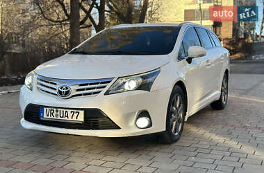 Універсал Toyota Avensis 2012 в Тернополі