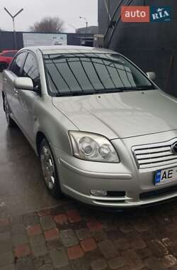 Седан Toyota Avensis 2006 в Дніпрі