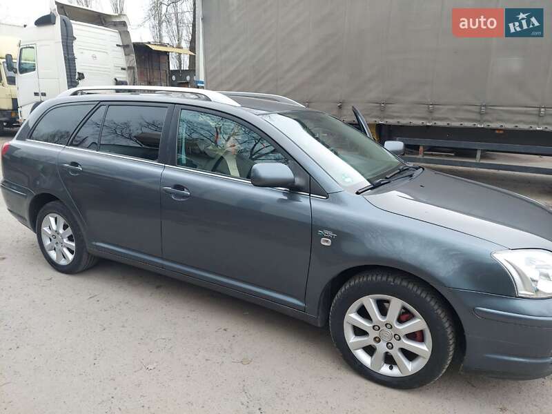 Универсал Toyota Avensis 2007 в Киеве