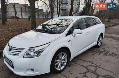 Универсал Toyota Avensis 2011 в Кривом Роге