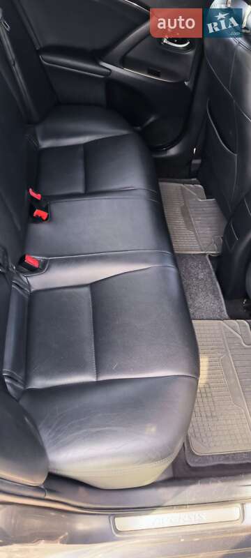 Универсал Toyota Avensis 2009 в Белгороде-Днестровском