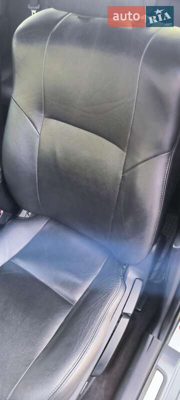 Универсал Toyota Avensis 2009 в Белгороде-Днестровском