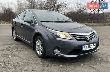 Седан Toyota Avensis 2012 в Вышгороде