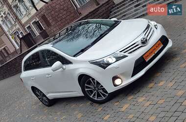 Універсал Toyota Avensis 2013 в Одесі