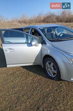 Універсал Toyota Avensis 2009 в Городенці