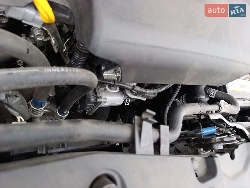 Седан Toyota Avensis 2014 в Каменке