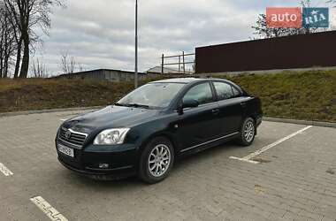 Седан Toyota Avensis 2003 в Тернополе