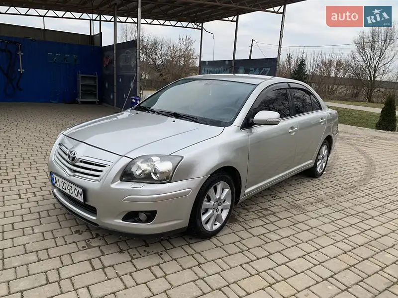 Седан Toyota Avensis 2006 в 