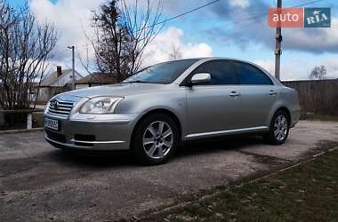 Седан Toyota Avensis 2005 в Охтирці