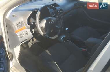 Универсал Toyota Avensis 2006 в Черкассах
