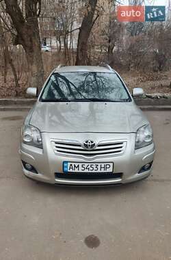 Універсал Toyota Avensis 2006 в Житомирі