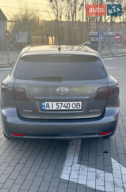 Универсал Toyota Avensis 2009 в Умани