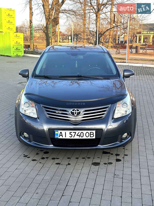 Универсал Toyota Avensis 2009 в Умани