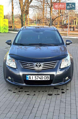 Универсал Toyota Avensis 2009 в Умани