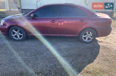 Седан Toyota Avensis 2004 в 