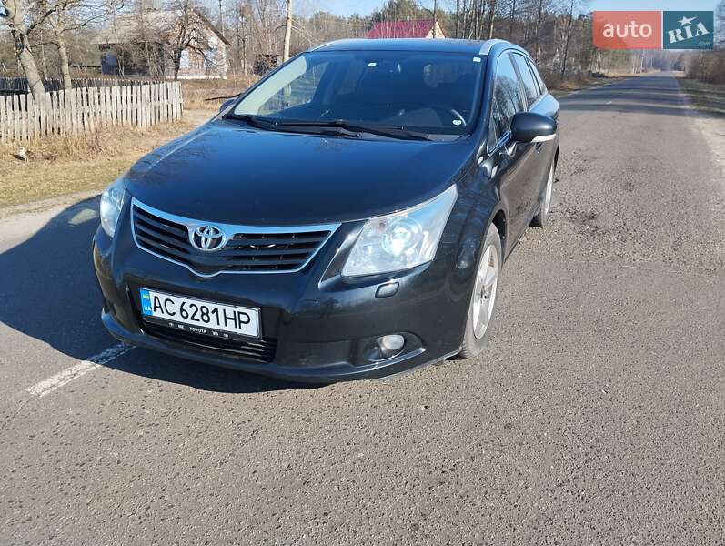 Универсал Toyota Avensis 2009 в Камне-Каширском