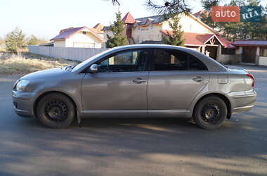 Седан Toyota Avensis 2006 в Львові