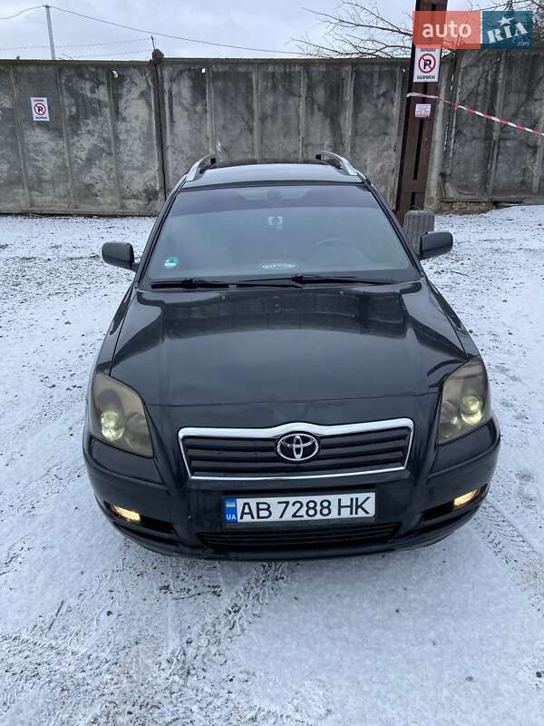 Универсал Toyota Avensis 2005 в Виннице