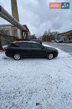 Универсал Toyota Avensis 2005 в Виннице