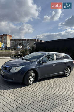 Универсал Toyota Avensis 2009 в Ужгороде