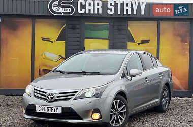 Седан Toyota Avensis 2012 в Стрые