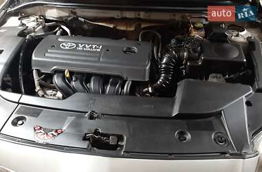 Універсал Toyota Avensis 2006 в 